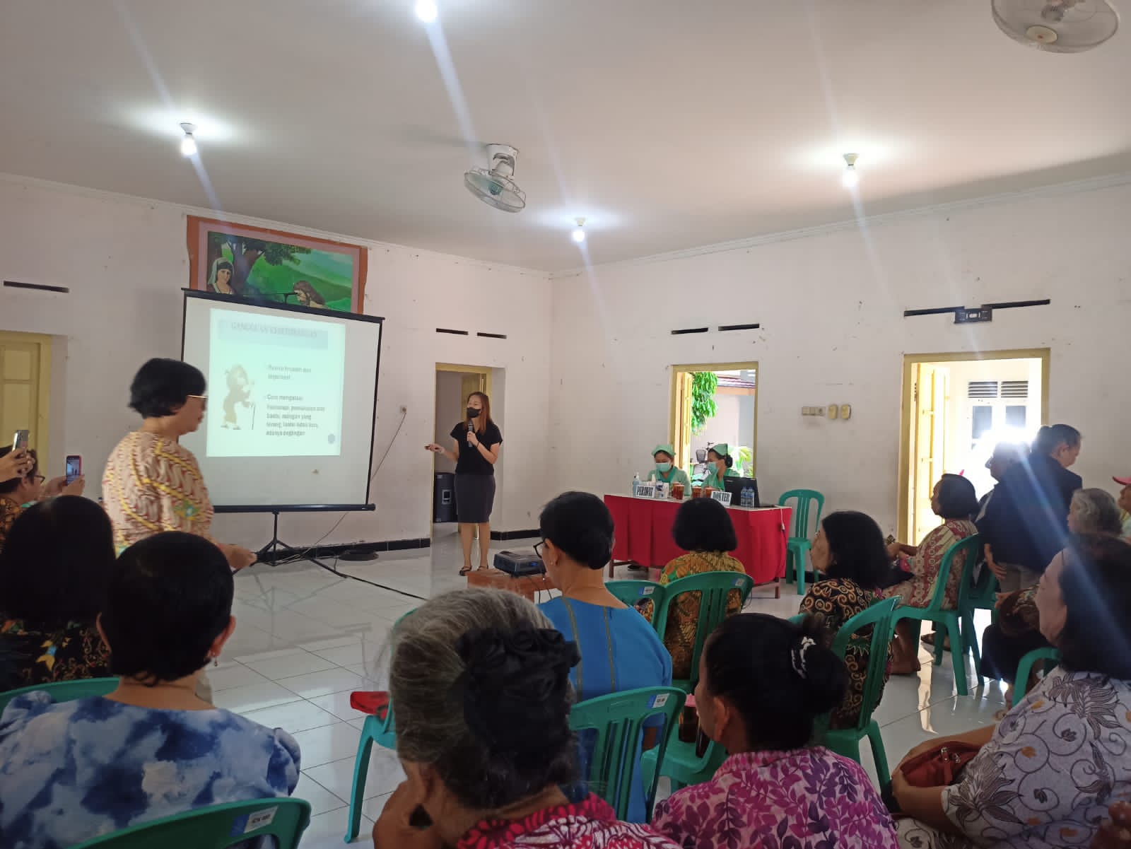 gallery kegiatan, Sarasehan Kesehatan Adiyuswa GKJ Baki bekerjasama dengan RS. dr. Oen Solo Baru, Komisi Diakonia, gereja kristen jawa, gkj, gkj baki, gereja kristen jawa baki, baki, sukoharjo, gkj klasis sukoharjo, klasis sukoharjo, klasis, sinode gkj, sinode 